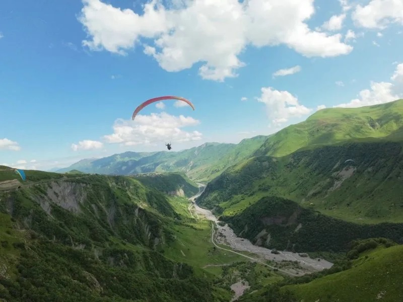 Paragliding